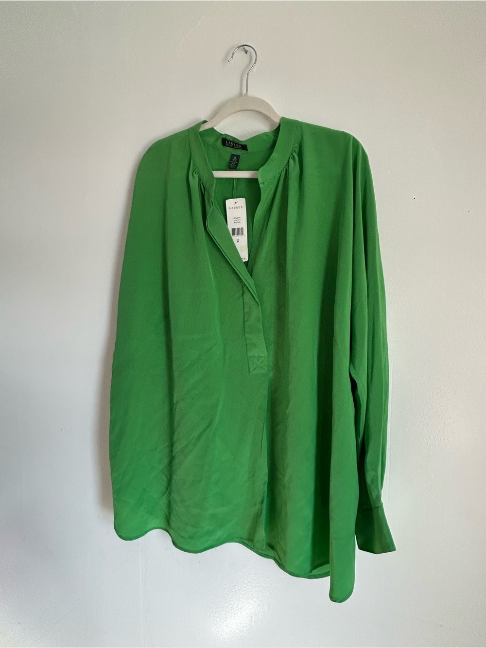 Polo by Ralph Lauren Kelly Green Long-Sleeve Split-Neck Blouse